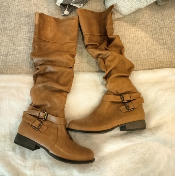 Chase + Chole Buckle Boots - Picture 4 of 7